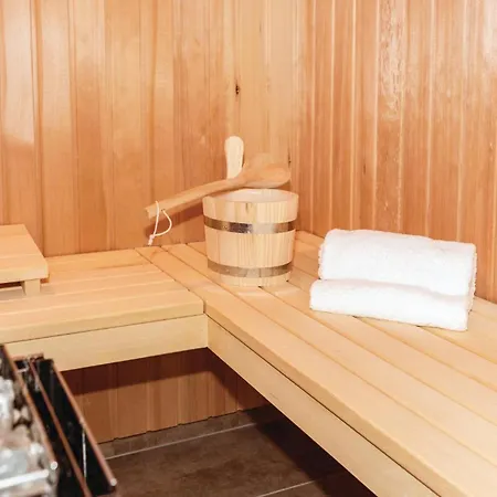 Lovely In With Sauna
